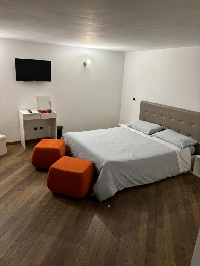 Boutique Rooms Trastevere Рим Екстер'єр фото