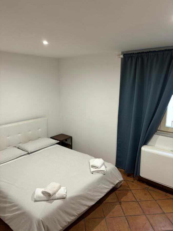 Boutique Rooms Trastevere Рим Екстер'єр фото