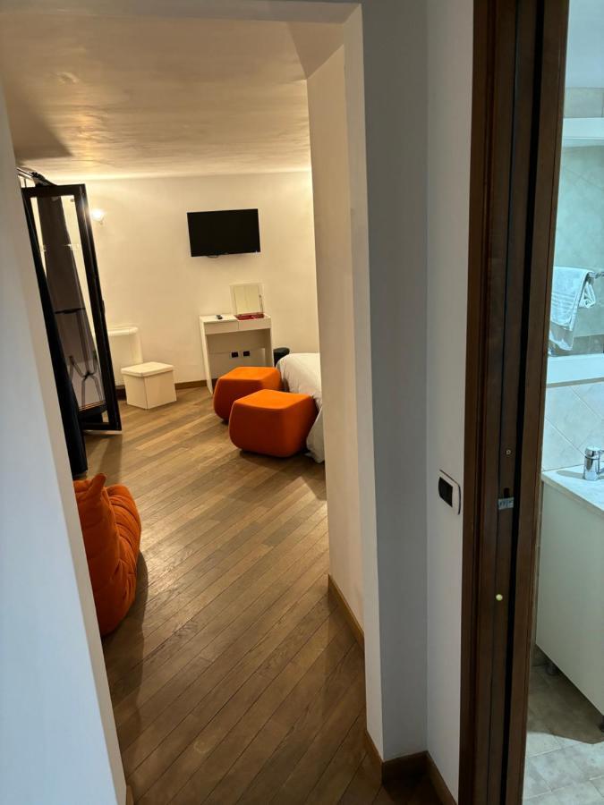 Boutique Rooms Trastevere Рим Екстер'єр фото
