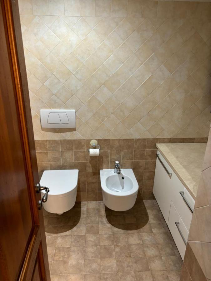Boutique Rooms Trastevere Рим Екстер'єр фото